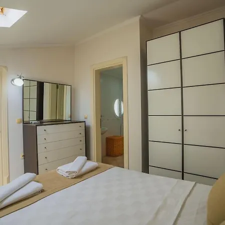 빌라 Calis'ta Denize Sifir 10 Kisilik Starfish 3 페티예